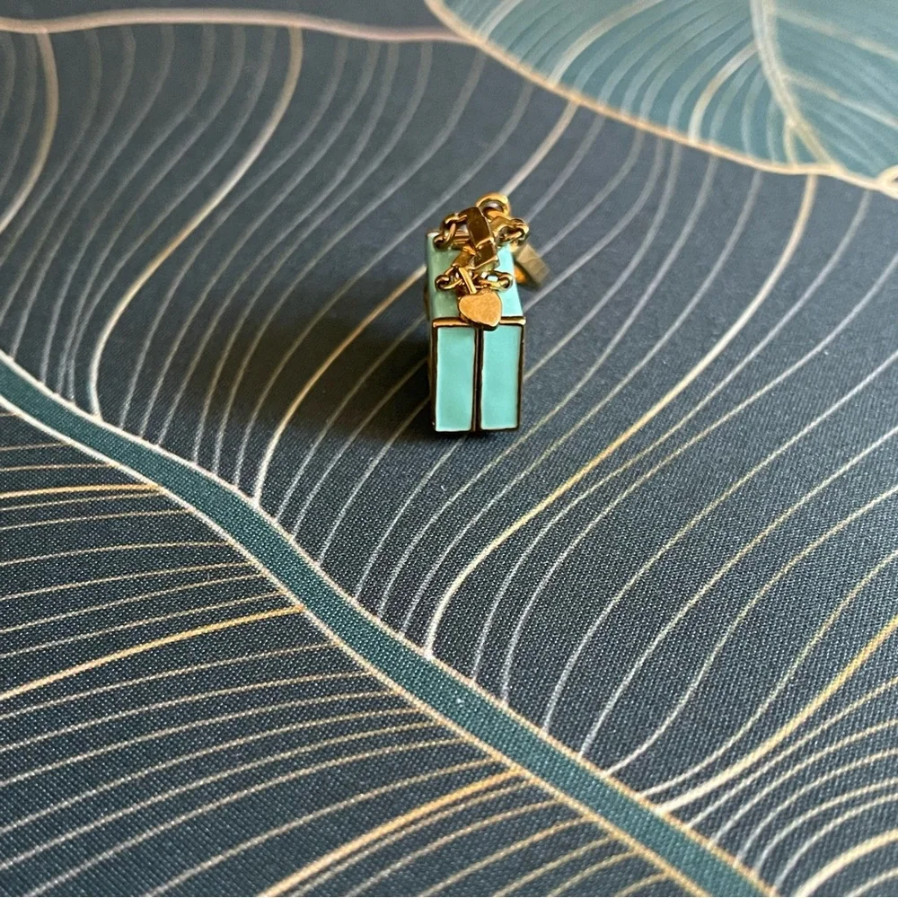 Luggage Juicy Couture Charm for Bracelet - Picture 7 of 10